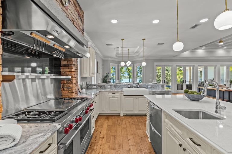 025-Kitchen